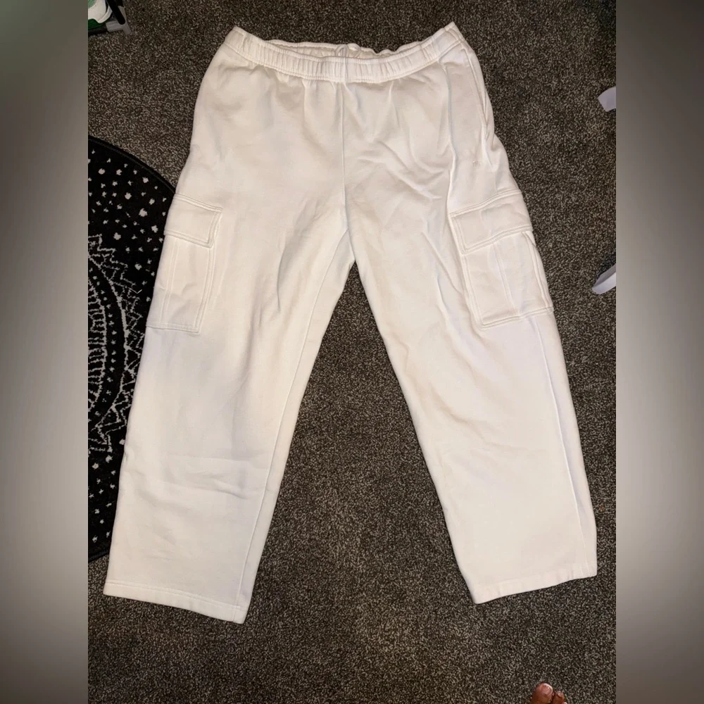 TNA Cozy Fleece Sweatpants in White - Picture 6 of 7